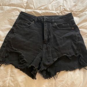 American Eagle curve mom shorts